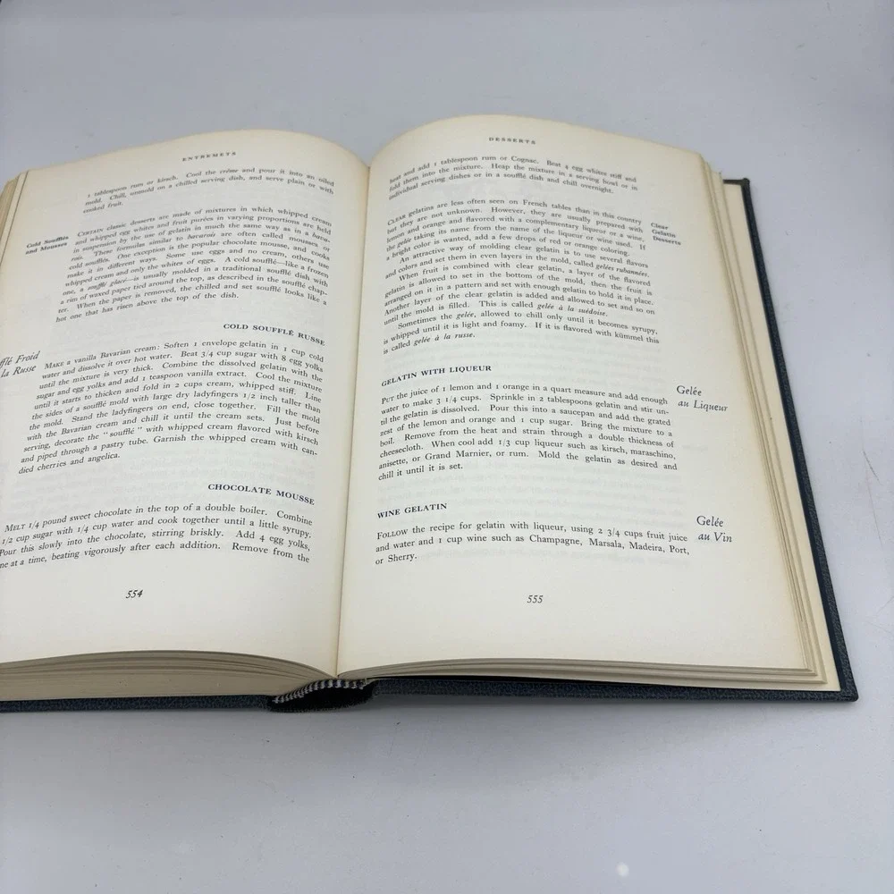 Gourmet's‎ Basic French Cookbook Diat Cuisine Techniques 1st Ed 3rd Print 1968